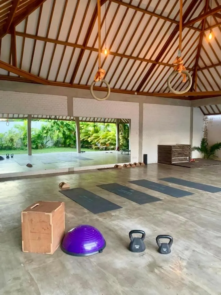 Hotel 007 Surfhouse Bali Ungasan Indonezja